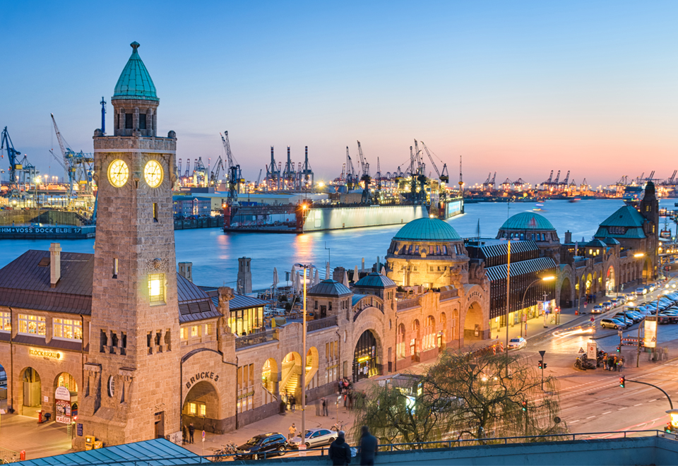 Cast Off in Hamburg (4)