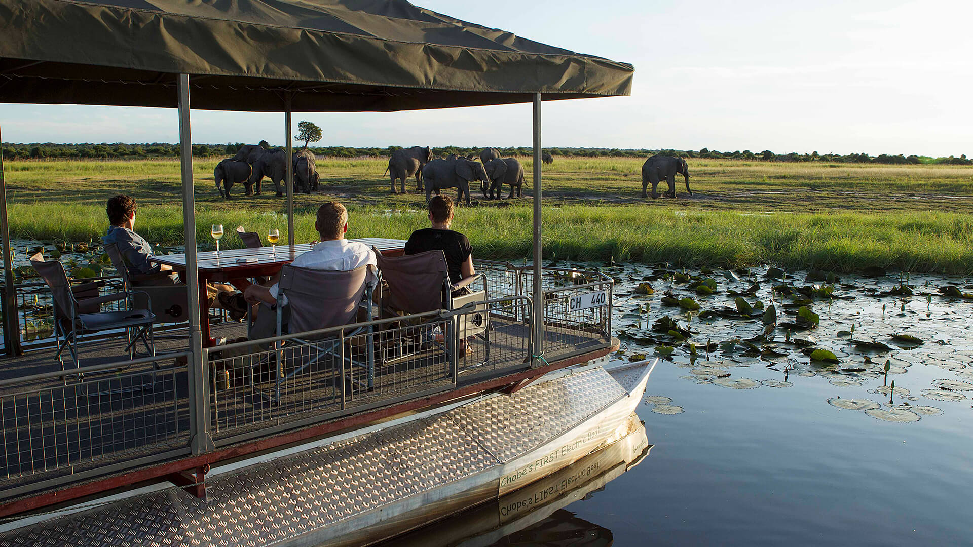 Victoria Falls – The Zambezi and Sundowners (4)