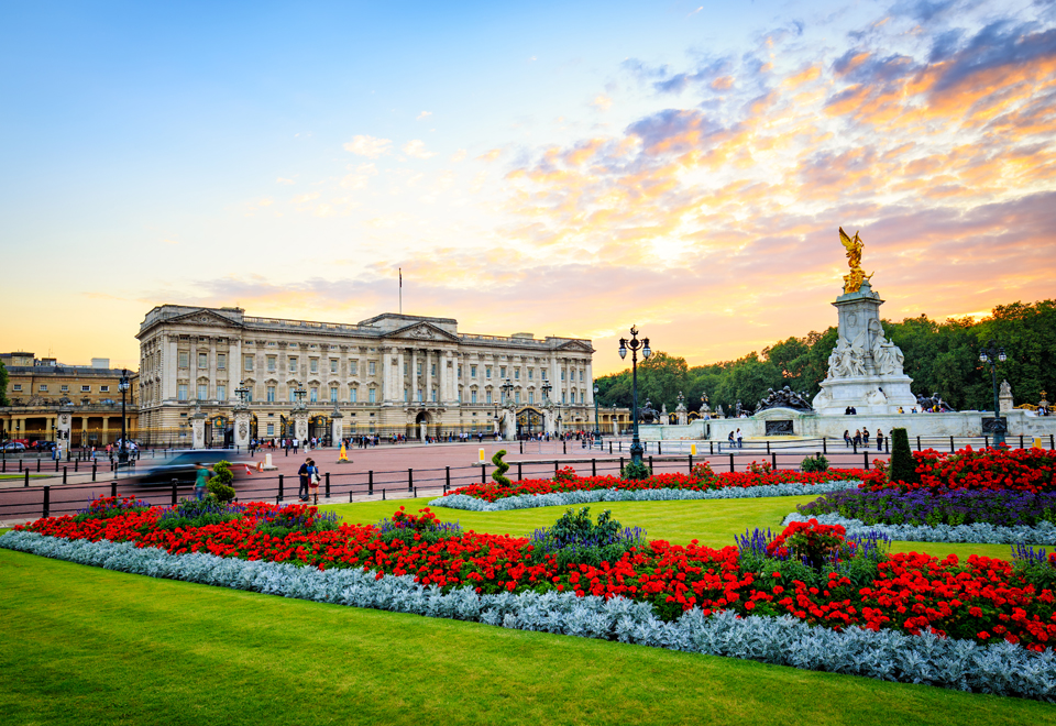 Arrival in Southampton & London (3)