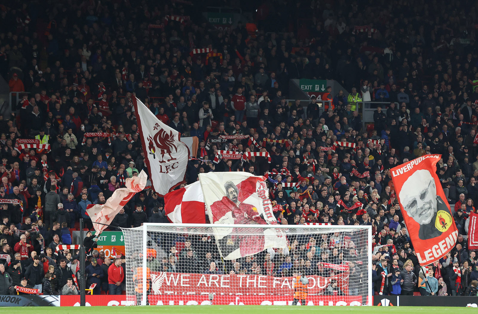 Anfield Road Kop End imago1036258789h