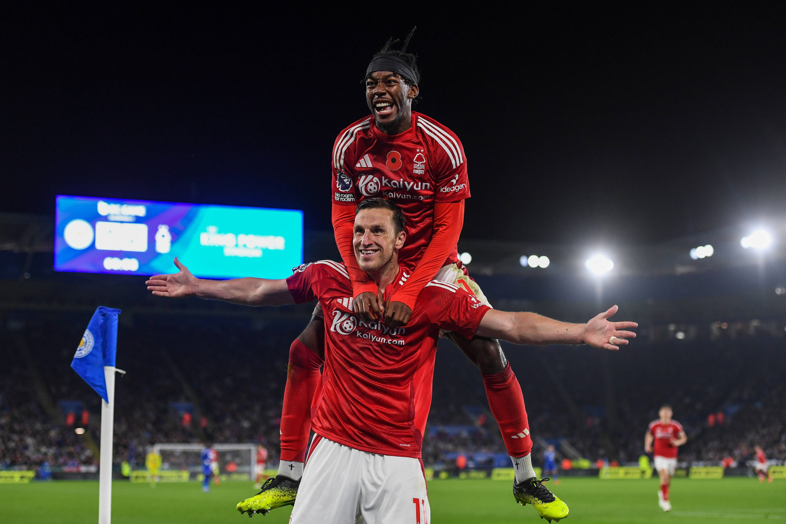 Leicester Nottingham Forest Chris Wood