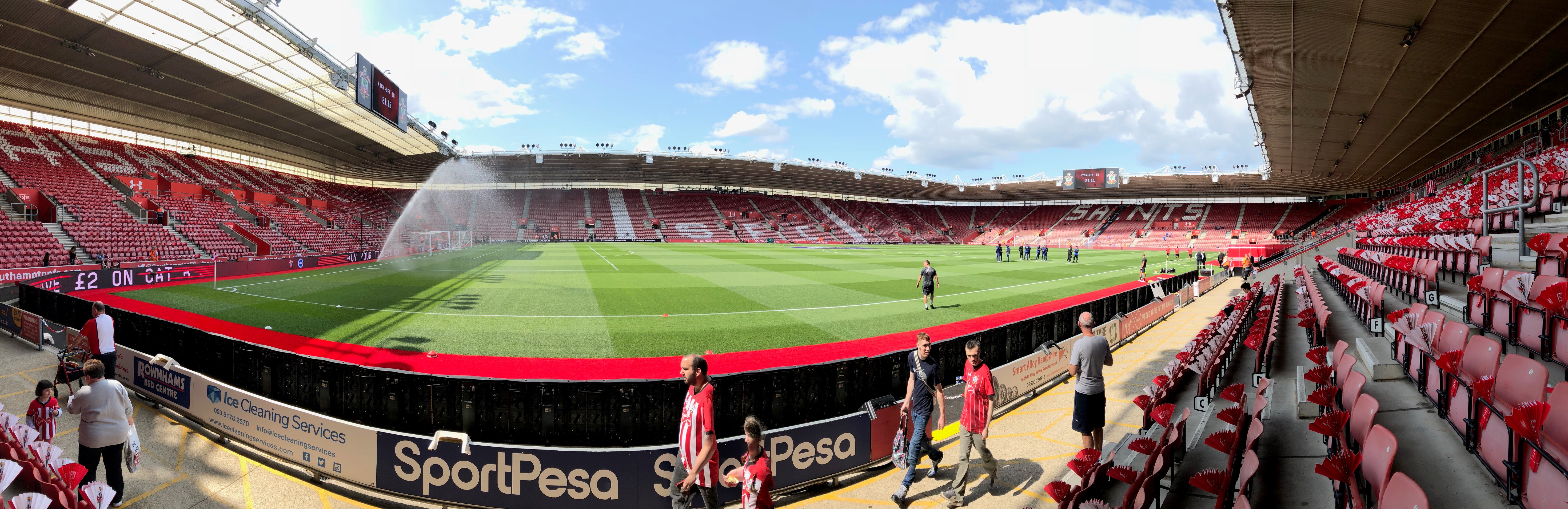 St Mary Stadium Southampton Blick Itchen Centre