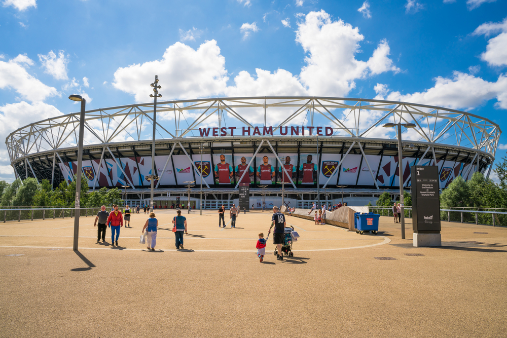 Auf dem Weg zum London Stadium von West Ham United