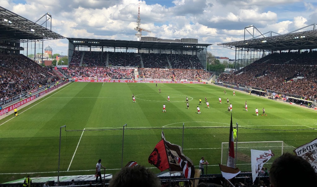 Business Seats Suedtribuene Sicht