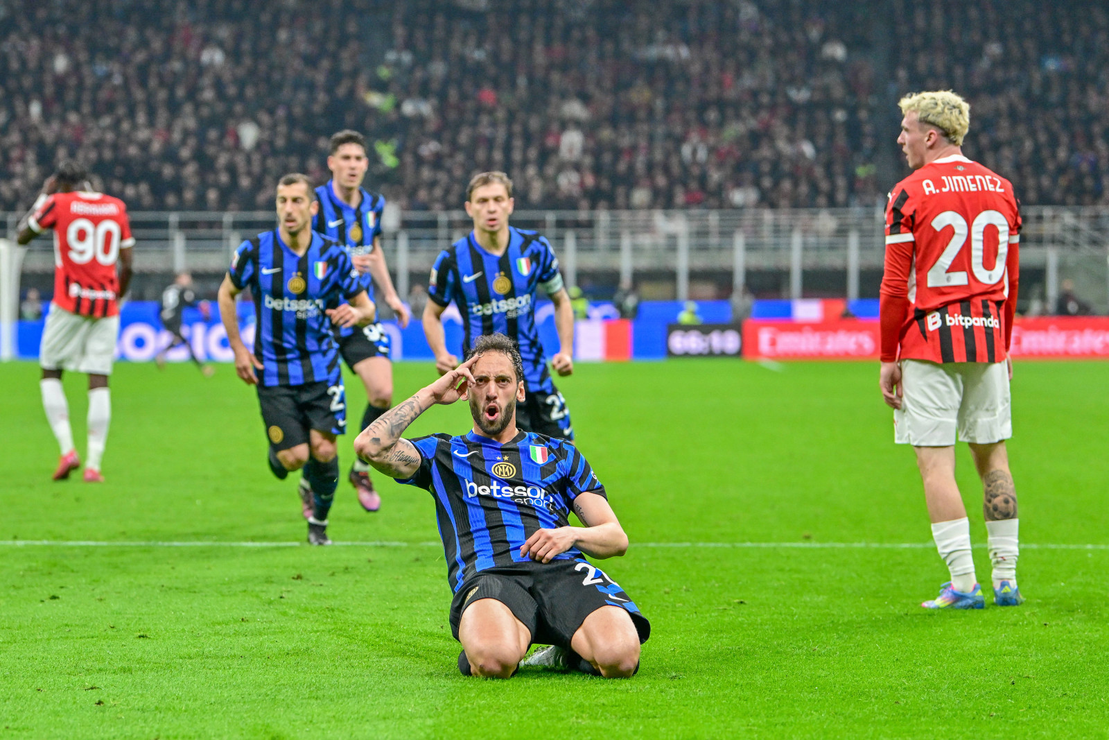 Hakan Calhanoglu Milan Inter Coppa Italia
